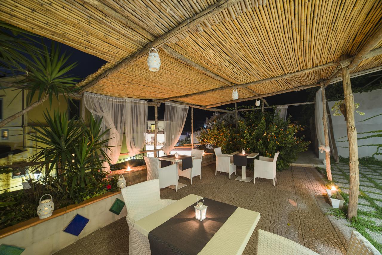 Aquarius Maiori B&B Екстер'єр фото