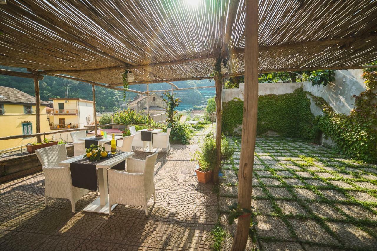 Aquarius Maiori B&B Екстер'єр фото